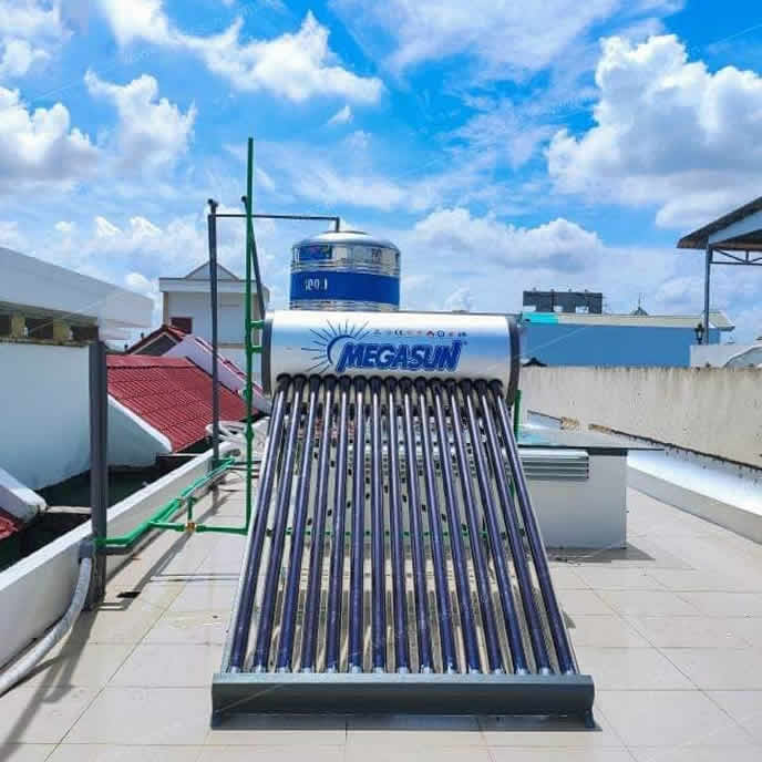 Máy năng lượng mặt trời 150L Megasun KAE
