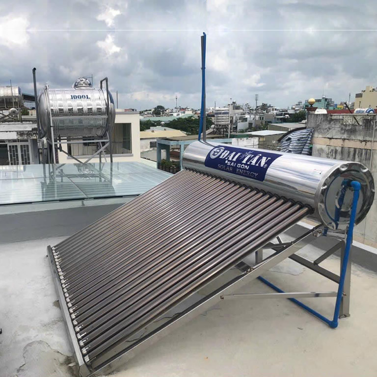 Máy năng lượng mặt trời Đại Tân 260L