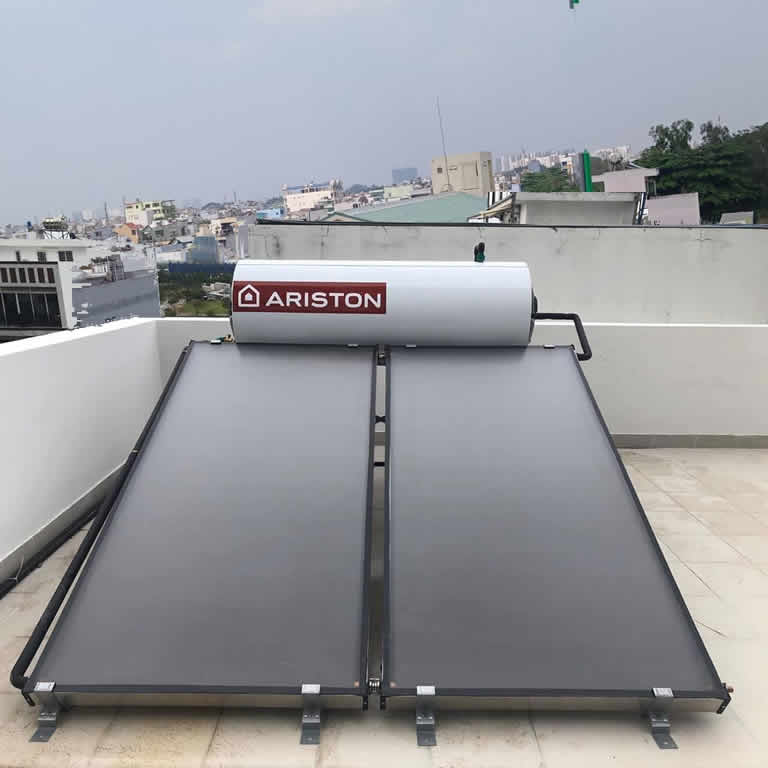Máy năng lượng mặt trời 250L Ariston chịu áp