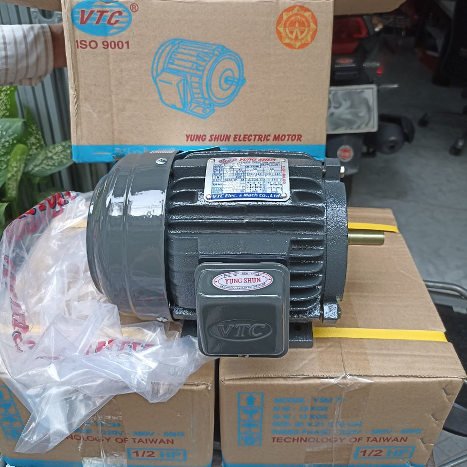 Motor VTC 2Hp 380v tua 960