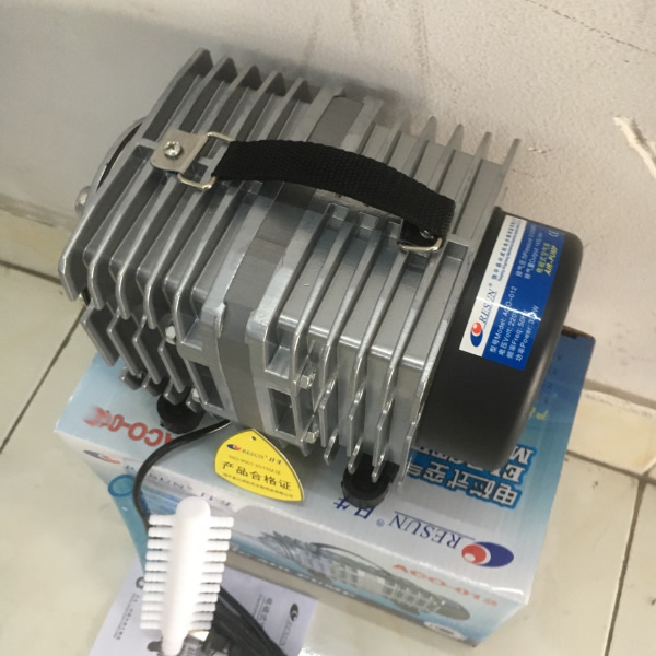 Máy thổi khí Resun ACO-018A 520w