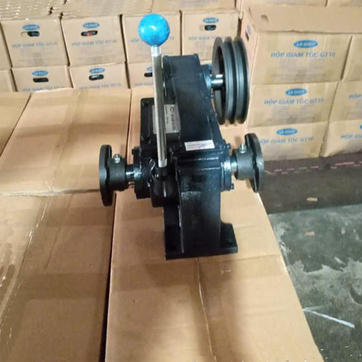 Hộp giảm tốc LB SOCO GT15