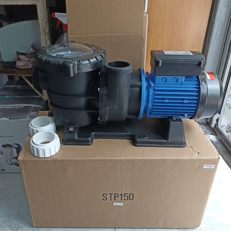 Máy bơm Maro STP-150 (1.5Hp)
