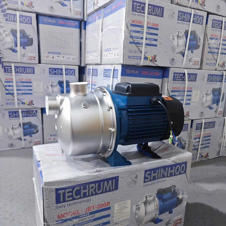 Máy bơm TECHRUMI JET-200B (2Hp)