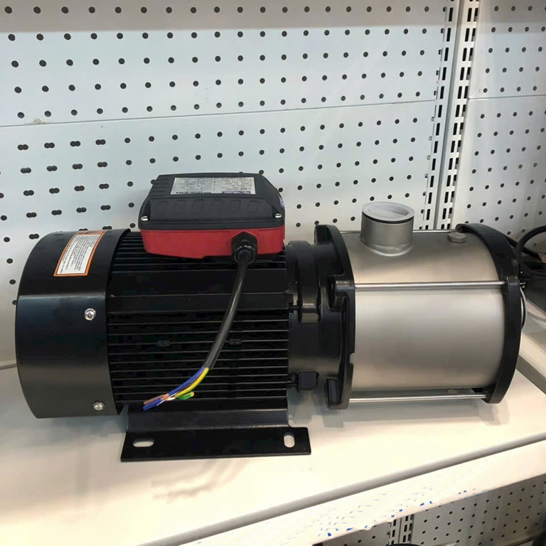 Máy bơm TECHRUMI CM4-40 (A) (1Hp)